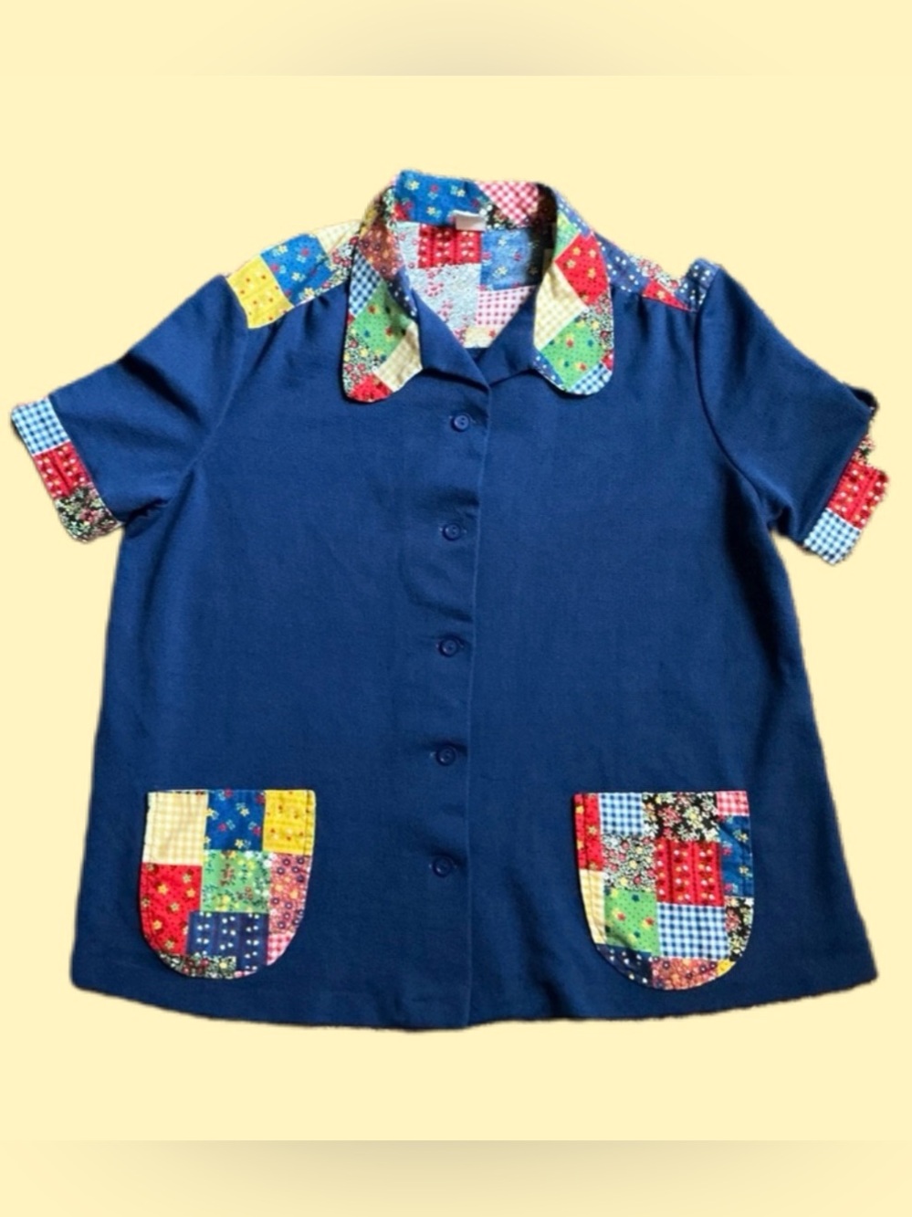 Vintage 1970’s Patchwork Button Down Smock Shirt, Beagle Collar & Cute Pockets 🌻